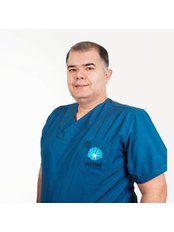 Dr Hakan Şahin -  at İnci Diş