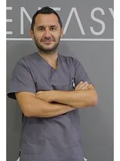 Dr Selim  Öztürk - Dentist at Dentasya Dental Clinic