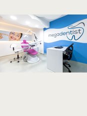 Megadentist Oral & Dental Health Center - Beş Telsiz Mah. 75/2 Sok. No: 164, Mithatpaşa Tram Stop Opposite, Zeytinburnu, İstanbul, 34020, 