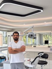 Dr Tarik Çerkez - Dentist at Medisam Health Center