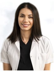 Dr Dilay Ünal - Dentist at Smile İzmir