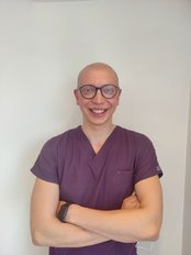 Prof Hasan Onur Akın - Surgeon at WestDent Clinic