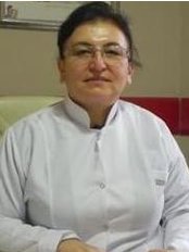 Ayfer SOLAK - Dentist at Uzman