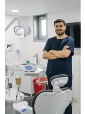 Mr Furkan Unal - Dentist at Mandarindent Ağız ve Diş  Sağlığı Polikliniği