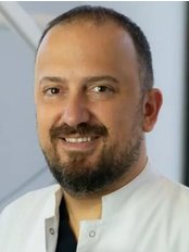 Dr Murat Beyazit - Dentist at Dent Aesthetic Turkey