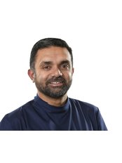 Dr Riaz Hassan - Principal Dentist at Leagrave Dental Sedation Clinic