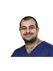 Dr Anand Lakhani - Dentist at Leagrave Dental Sedation Clinic