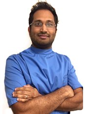 Raj Chavda - Dentist at Sunninghill Dental