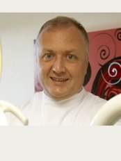 Dentale Bristol - Dr Jason Buglass