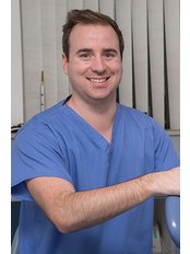 Dr Dominic Smith - Dentist at N&N Dental Group