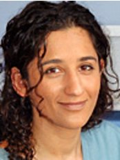 Rana Al-Falaki - Doctor at Al-FaPerio Clinic