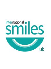 International Smiles - Burntisland - Logo 