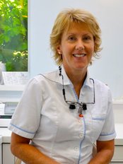 Dr Jane Hendly - Dentist at Cheltenham Endodontic Practice