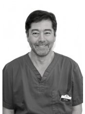 Dr Julian Chen - Principal Dentist at New Street Dental Care