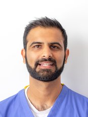 Dr Fawad Amin -  at VIDA Dentistry