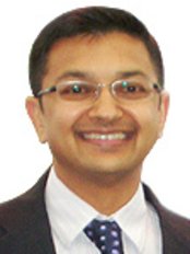 Dr Kalpesh Bavisha - Dentist at Rosebank Dental Practice