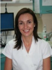 Dr Caroline Askew - Oral Surgeon at Hartley Dental Practice