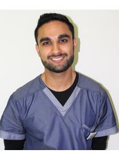 Dr Raheel Aftab - Dentist at Thorndike Implant and Dental Care