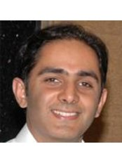Dr Mohsin Chaudhary - Dentist at Riverhead Dental