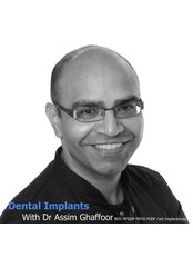 Dr Assim Ghaffoor: Dental Implants - Dentist at Station Dental Practice