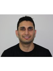 Dr Nafees Zakir - Principal Dentist at Manchester Dental