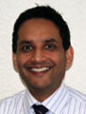 Dr Ravin Jansari - Principal Dentist at Fosse Dental Care