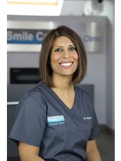 Dr Vishali Hindocha - Principal Dentist at Smile Care Dental Clinic