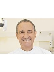 Dr Richard D. Casson (BDS) - Principal Dentist at Dr Richard D Casson