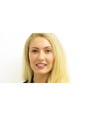 Miss Natalie Dowling - Lead / Senior Nurse at Aura Centre of Dental Excellence - Kingston Upon Thames