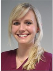 Dr Jessica Maguire - Dentist at Charlbury Dental Practice