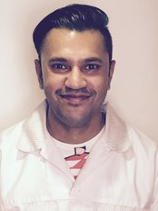 Dr Gursharnpreet Takhar - Dentist at Church Stretton Dental Practice