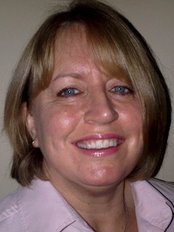 Dr Ysanne Shackford - Dentist at Smile Create Ltd