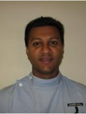 Dr Faizulla Kudrati - Dentist at JHA Dental Practice - Epsom