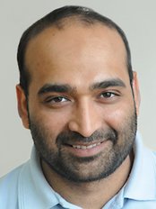 Dr Asif Hamid - Dentist at WeLoveTeeth