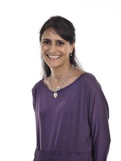 Dr Bushra Ahmed - Orthodontist at Croydon Orthodontic Practice
