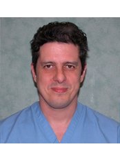 Dr Robert Dyas - Dentist at Villa Dental Suite