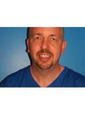 Dr Craig Thompson - Dentist at Villa Dental Suite