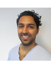 Dr Priyesh Surti - Dentist at The Carnegie Dental Clinic