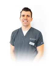 Mr Carl Lazzari - Dentist at Aurora Dental Chippenham