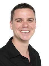 Dr Simon Clarke - Orthodontist at Pinnacle Orthodontics - Redditch