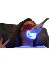 Teeth Whitening - Dynasty Dental Clinic - Park Avenue