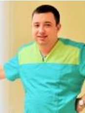 Dr Reznichenko Dmitri - Doctor at Igman Dental Clinic