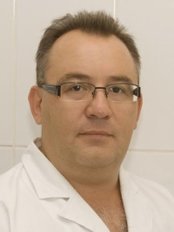 Dr Vladimir Orischuk - Dentist at Dental Clinic 