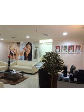 Emirates Dental Center - UAE, Ras al-Khaimah, AlQawasem corniche, abjar tower (almasraf bank building), flat 303, Ras al-Khaimah, Ras al-Khaimah,  0