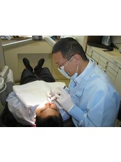 Dr Randy Tom - Dentist at Albert Kadosh DDS