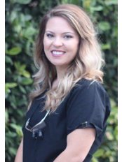 Dr Jessica Lea McWright - Dental Hygienist at Reel Family Dentistry