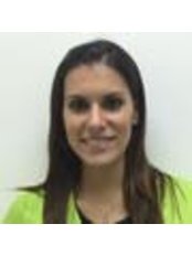Dr Karina Vieira - Dentist at TuOdontologa - Caracas - La Candelaria