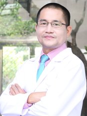 Dr Phong Tran -  at KAIYEN Dental Center - Beauty Care