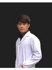 Dr VU MINH HOANG - Dentist at All On 4 Vietnam - The East Rose Dental
