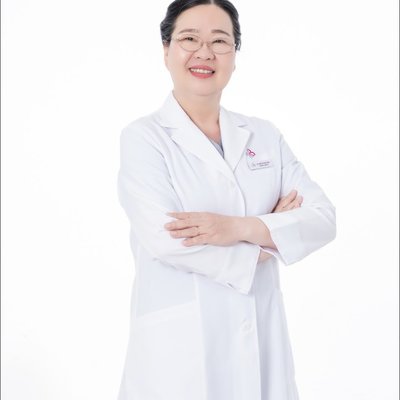Dr Thuy Van T. Thu